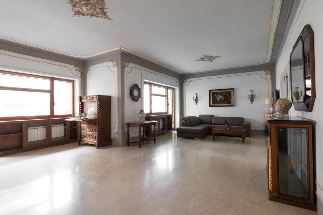 The Majestic Residence In Vatican Rome Exterior photo